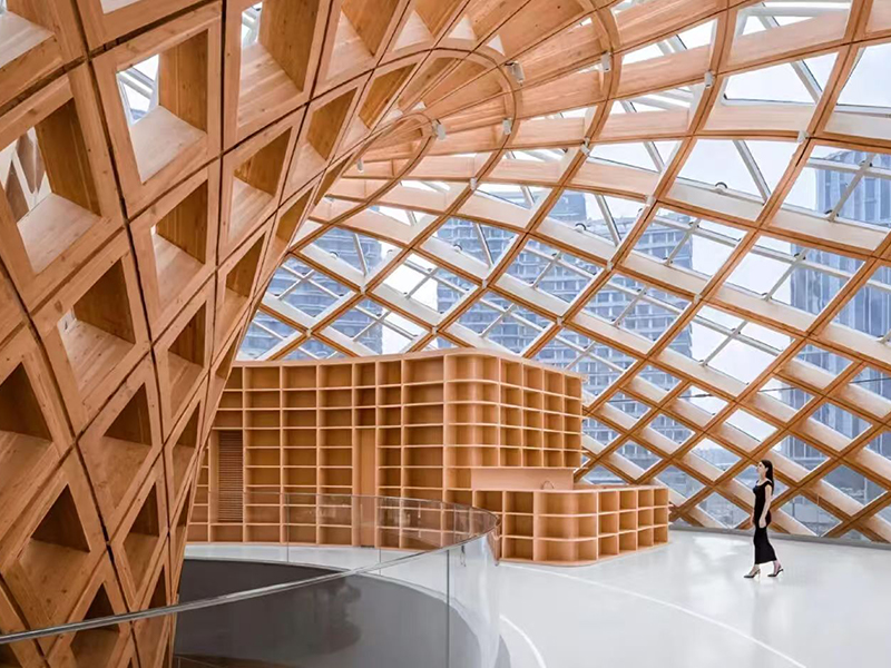Zakřivený lepený laminovaný dřevěný dekorativní panel